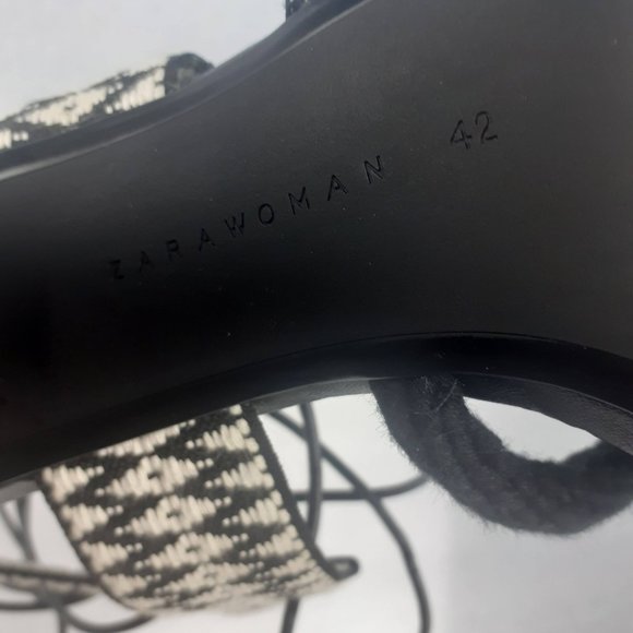 Zara Woman Chunky Block heel Celebrity Red carpet gladiator-wrap Sandal us11/9uk - Picture 6 of 7